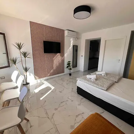 Apartmán Old Port La Marina - Sole *