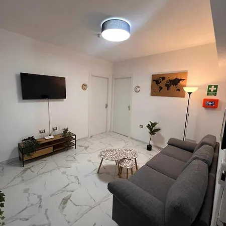 Apartmán Old Port La Marina - Sole *